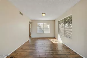 8043 W Windrose Dr, Peoria, AZ 85381 - Photo 6