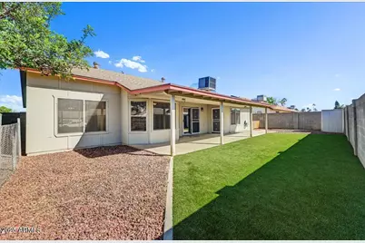 8043 W Windrose Drive, Peoria, AZ 85381 - Photo 18