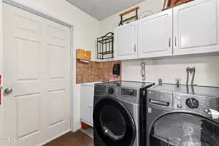 17322 N Del Webb Blvd, Sun City, AZ 85373 - Photo 14