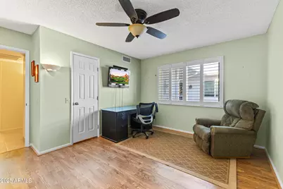 17322 N Del Webb Boulevard, Sun City, AZ 85373 - Photo 22