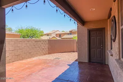 21125 W Elm Way, Buckeye, AZ 85396 - Photo 30