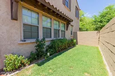 21125 W Elm Way, Buckeye, AZ 85396 - Photo 32