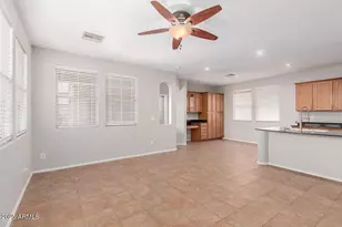 21125 W Elm Way, Buckeye, AZ 85396 - Photo 8