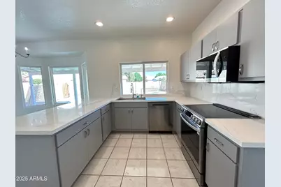 3121 N 113th Lane, Avondale, AZ 85392 - Photo 8
