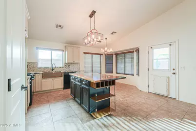 45131 W Horse Mesa Road, Maricopa, AZ 85139 - Photo 12