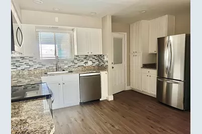 323 N Hunt Drive E, Mesa, AZ 85203 - Photo 6