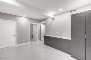 7157 E Rancho Vista Dr, Scottsdale, AZ 85251 - Photo 16