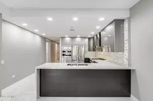 7157 E Rancho Vista Dr, Scottsdale, AZ 85251 - Photo 8