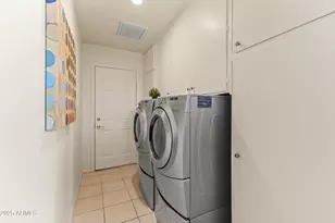 10521 W Prairie Hills Cir, Sun City, AZ 85351 - Photo 28