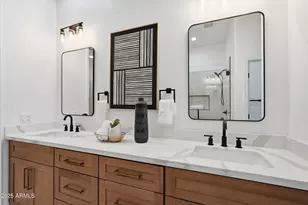 7318 E Woodsage Ln, Scottsdale, AZ 85258 - Photo 16