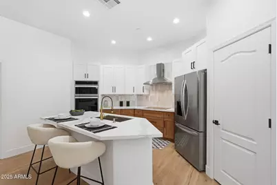 7318 E Woodsage Lane, Scottsdale, AZ 85258 - Photo 2