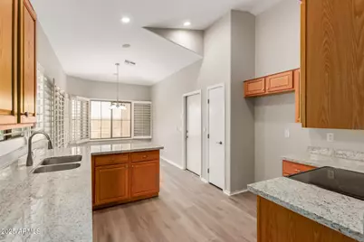 25060 W Wayland Drive, Buckeye, AZ 85326 - Photo 12