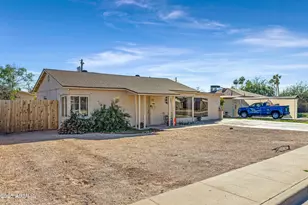 29 W Mission Ln, Phoenix, AZ 85021 - Photo 2