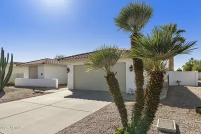 25806 S Boxwood Drive, Sun Lakes, AZ 85248 - Photo 1