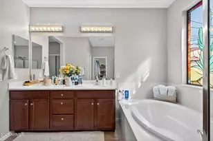 8984 W Diana Ave, Peoria, AZ 85345 - Photo 22