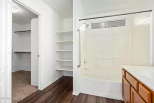 8233 W Papago St, Phoenix, AZ 85043 - Photo 16