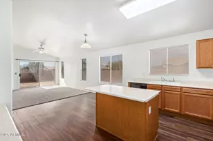 8233 W Papago St, Phoenix, AZ 85043 - Photo 10