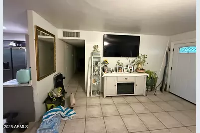 6135 N 65th Avenue, Glendale, AZ 85301 - Photo 6