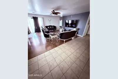 25006 W Hidalgo Drive, Buckeye, AZ 85326 - Photo 4