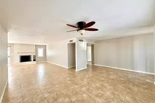 10628 S 44th Pl, Phoenix, AZ 85044 - Photo 2