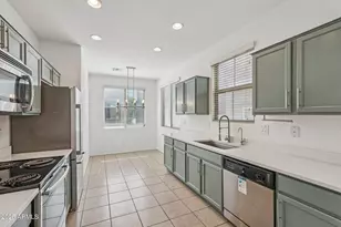 7722 W Pipestone Pl, Phoenix, AZ 85035 - Photo 8