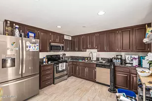 4109 N 72nd Dr, Phoenix, AZ 85033 - Photo 14