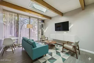 3002 N 32nd St, Phoenix, AZ 85018 - Photo 2