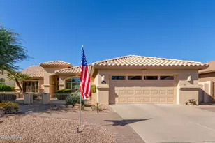 5842 S Amberwood Dr, Chandler, AZ 85248 - Photo 1