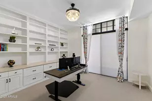 8 E Biltmore Estate, Phoenix, AZ 85016 - Photo 12