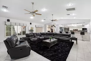 12210 N 76th Pl, Scottsdale, AZ 85260 - Photo 18