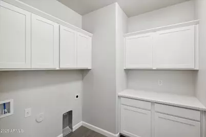 19288 W Audrey Lane, Surprise, AZ 85387 - Photo 16