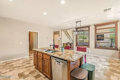 7169 S Dodane Court, Gilbert, AZ 85298 - Photo 6