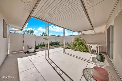 10211 W Ocotillo Drive, Sun City, AZ 85373 - Photo 28