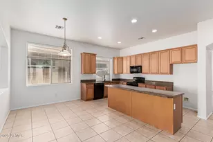 17642 W Pershing St, Surprise, AZ 85388 - Photo 14