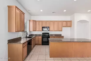 17642 W Pershing St, Surprise, AZ 85388 - Photo 18