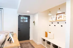 1021 E Palmaire Ave, Phoenix, AZ 85020 - Photo 8