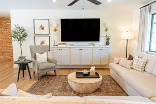 1021 E Palmaire Ave, Phoenix, AZ 85020 - Photo 4