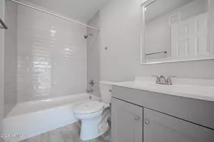 2121 W Adams St, Phoenix, AZ 85009 - Photo 18