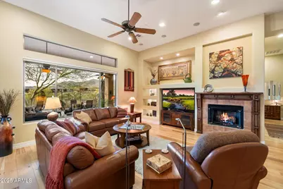 41348 N Congressional Drive, Anthem, AZ 85086 - Photo 10