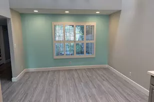 11 E Redondo Dr, Tempe, AZ 85282 - Photo 8