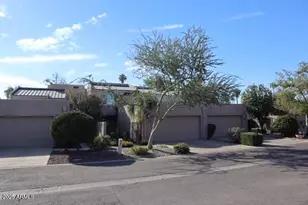 11 E Redondo Dr, Tempe, AZ 85282 - Photo 2