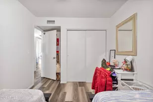 2338 W Carson Dr, Tempe, AZ 85282 - Photo 18