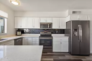 2338 W Carson Dr, Tempe, AZ 85282 - Photo 12