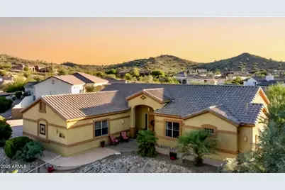 11282 S San Roberto Drive, Goodyear, AZ 85338 - Photo 1