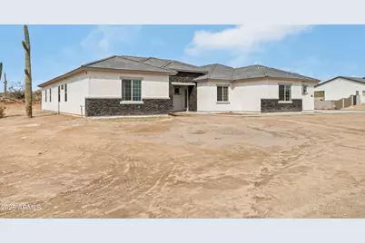 9248 W Limestone Mountain Drive, Casa Grande, AZ 85194 - Photo 2