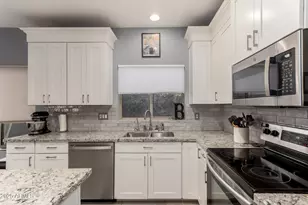 40725 N Capital Ct, Anthem, AZ 85086 - Photo 20