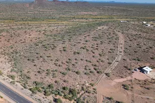 43327 N Castle Hot Springs Rd, Morristown, AZ 85342 - Photo 10