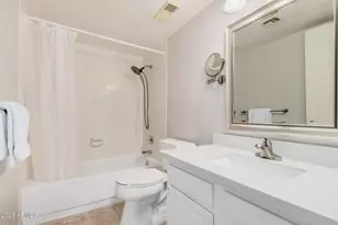 7970 E Camelback Rd, Scottsdale, AZ 85251 - Photo 12