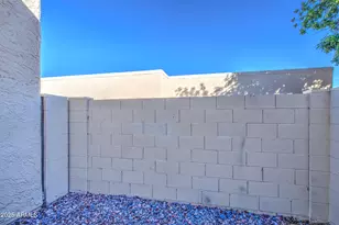 712 S Lebanon Ln, Tempe, AZ 85288 - Photo 30