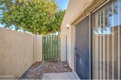 712 S Lebanon Lane, Tempe, AZ 85288 - Photo 8